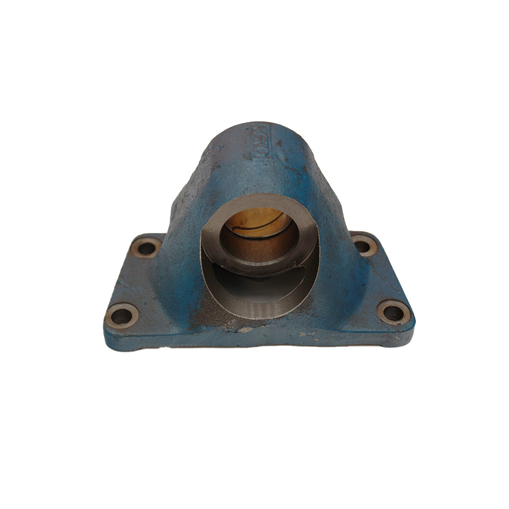 81817037 Center Axle Pivot Bracket – Fits Ford / New Holland