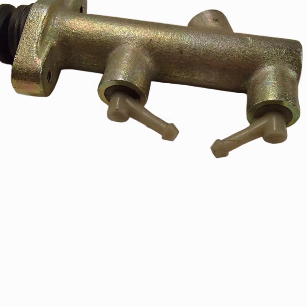 81864590 Clutch Master Cylinder – additional image 4