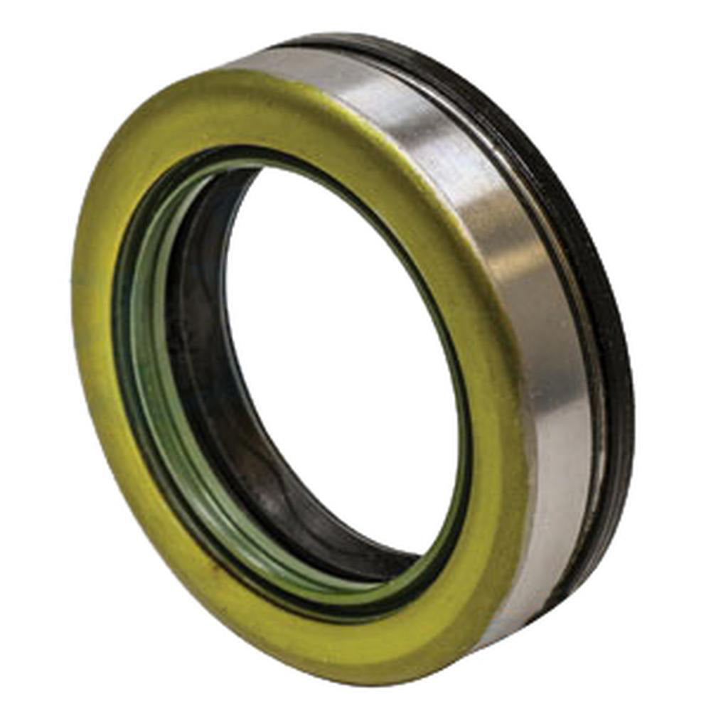 81288C2 MFWD Hub Carrier Drive Shaft Oil Seal