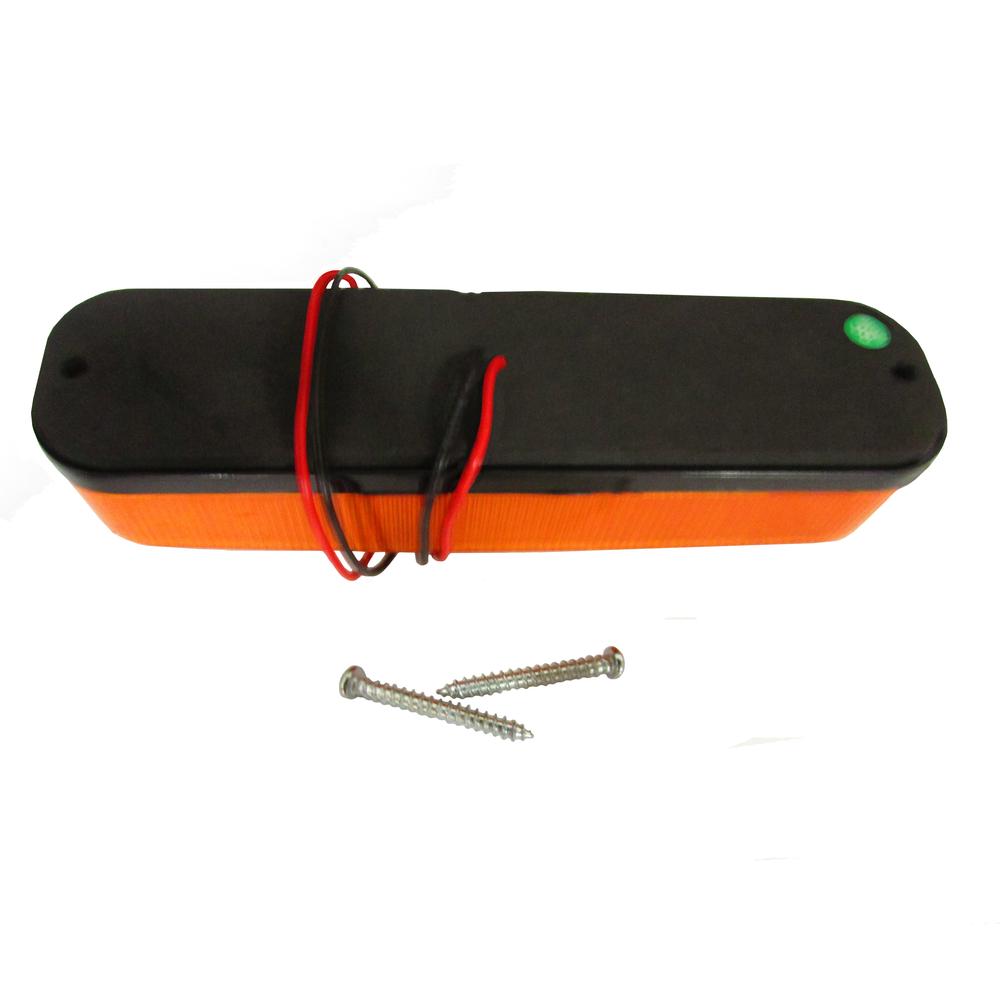 586743M91 LED Cap Roof Warning Light – Fits Massey Ferguson – additional image 2